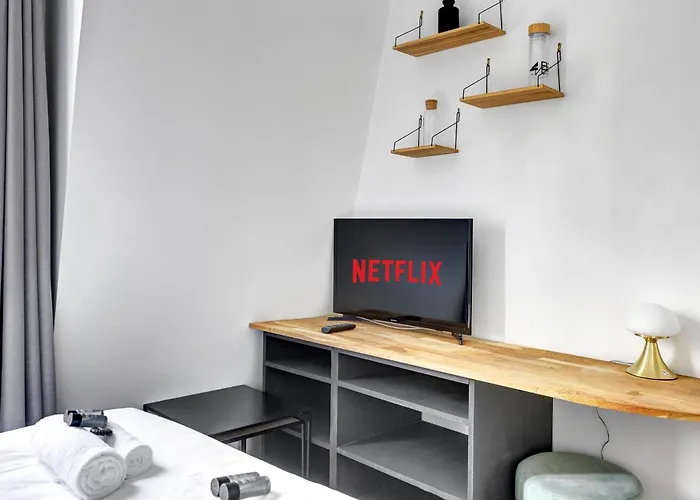 Bm- Petit Nid Cosy A Montparnasse - Equipe パリ