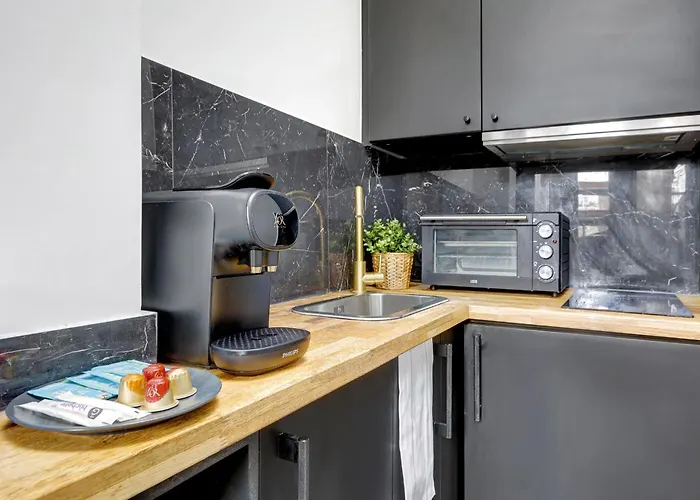 Lägenhet Bm- Petit Nid Cosy A Montparnasse - Equipe *